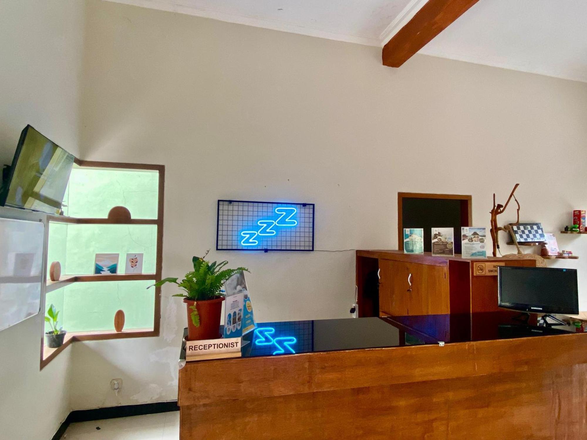 Zzz Hostel マラン エクステリア 写真