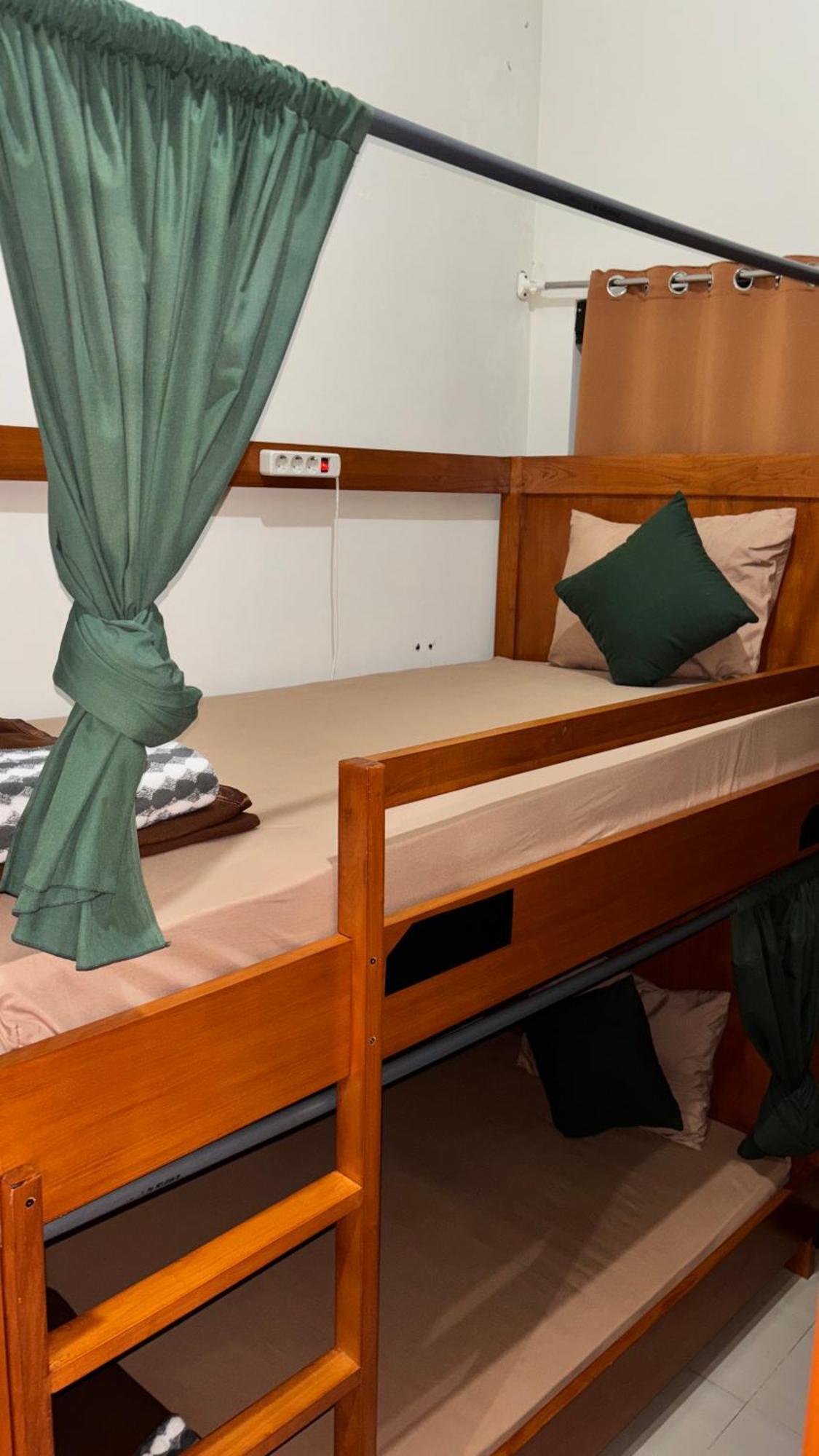 Zzz Hostel マラン エクステリア 写真